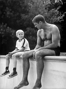 Los mejores 1001 cuentos literarios de la Historia: “El nadador”, de John Cheever