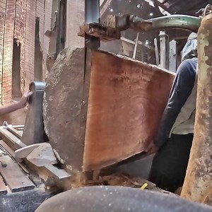 118K views · 1K reactions | Sawing giant log | Sawmill & Woodworking | Facebook