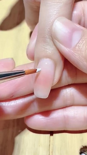 Beautiful spring glitter nail design #beautifulnail #nails #nailart #SpringGlitter | 홏홖황황홤홤홨 | Facebook