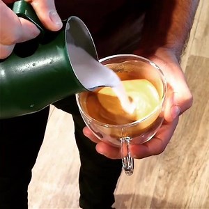 لعشاق الكابتشينو ☕💝 | Divan Cafe & Bakery