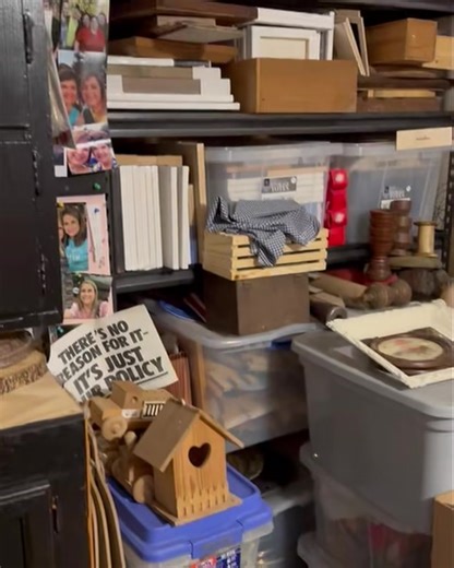 33 reactions · 23 comments | Here’s a video of my craft room. The word I forgot was rubber stamps lol. Geez. Every time I get on I forget the words. See you tomorrow at 6pm central for another craft 殺 | Hummingbird paintery | Facebook