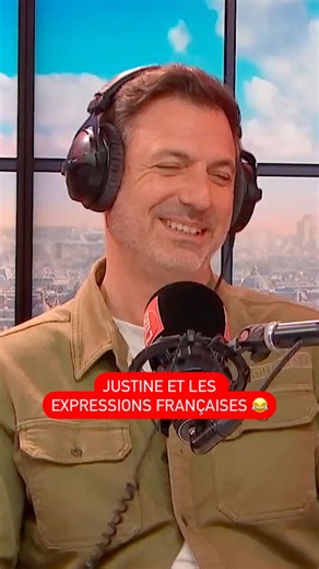 J’ai une mémoire de poisson rouge » et non « J’ai une tête de poisson » 🤣 Merci Justine pour ce beau moment 😂 | Le Double Expresso RTL2