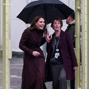Kate visits jail to meet pregnant inmates and babies born behind bars | Fabulous