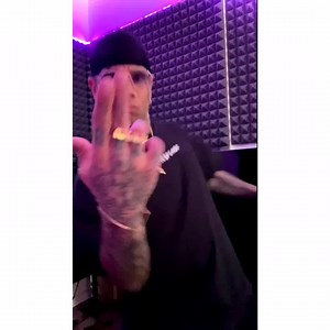 Max Il Nano in freestyle sul beat di "Everybody" dei Backstreet Boys 🔥 | Il Rap è la mia strada