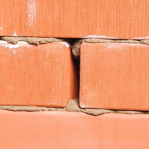 Filling cracks! | Hungry Panda