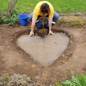 DIY cement fish pond that will win your heart! | Green Bean