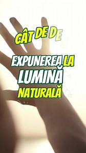 ☀️ Soarele nu e doar lumină, e energie pentru celulele tale! Știai că expunerea la lumina naturală pătrunde până în profunzimea celulelor, până la nivelul mitocondriilor, fabricile noastre de energie? 🔋 Mitocondriile produc energie, dar, ca orice motor, generează și căldură. Și au nevoie de un sistem de răcire. 💡 Aici intervine melatonina – hormonul somnului, dar nu doar atât! 🌙 Melatonina clasică se produce în glanda pineală, noaptea, în întuneric. 🌞 Însă ziua, la nivelul mitocondriilor, se