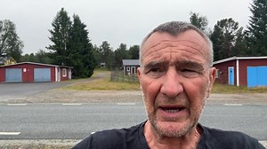 Markproblem i Härjedalen. Ursprungsbefolkningen motarbetas av samebyarna (tidigare lappbyarna) när de vill utöka sin verksamhet och köpa till mer mark. Så var det förr, så är det nu... | Härjedalspartiet