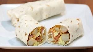 Easy Breakfast Burrito | How to make a yummy Breakfast Burrito
