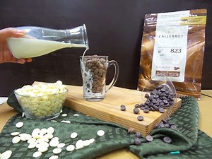 2-ingredient Belgian Hot Chocolate Drink