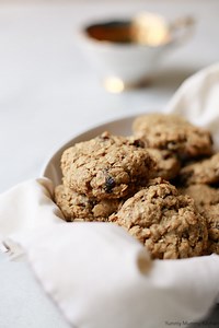 Oatmeal Raisin Cookies (Vegan, Gluten-Free)