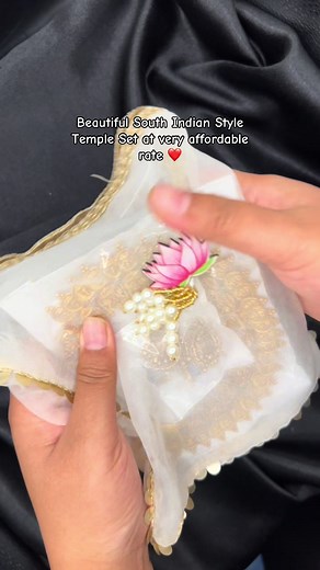 Beautiful South Indian Style Necklace #aryathejeweleryhouse #templejewelleryinnepal #shippingworldwide🌍✈ #deliveryallovernepal🇳🇵 #fypシ