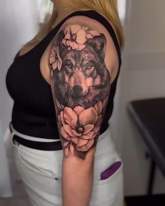 Wolf design done in around ten hours. #wolftattoo #wolf #wolfdesign #wolftattoo #dundeetattooartist #kwadroncartidges #dynamicink #dundeetattoo #broughtyferrytattoo | Lee Petrie - Tattooist