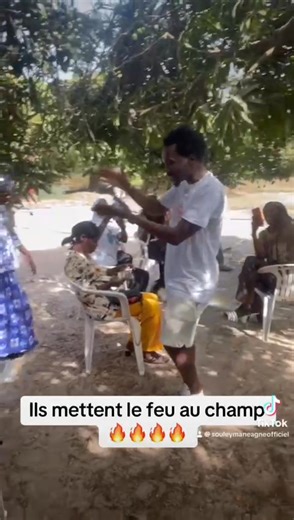 2.5K views · 33 reactions | Ils mettent le feu au champ , Jeeba abdn et les femmes de FRAISEN | FRAISEN | Facebook