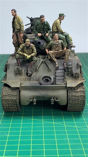 1/35 Fury Tank Crews Team WW2 #fury #furymovie #bradpitt #wardaddy #m4sherman #m4a3e8fury #m4a3e8sherman #tankmodel #tankcrew #ww2 #worldwar2 #probuiltmodel #scalemodel #plasticmodel #modelkit #militarymodel