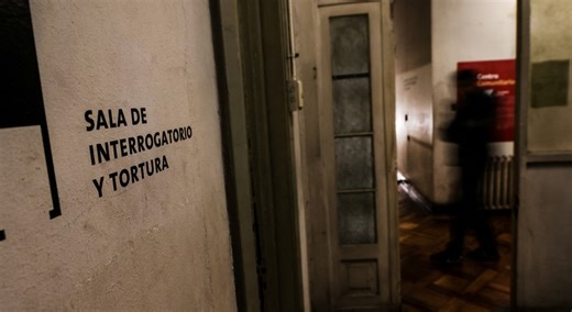 50 anos após morte de Victor Jara. Chile condena antigos militares