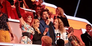 TLQ - Together, tous avec moi (W9) : les personnalités en tribune sont-elles rémunérées ?