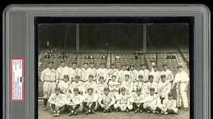 1927 Yankees Pic Signed By Babe Ruth & Lou Gehrig Hits Auction, Could Fetch $500k