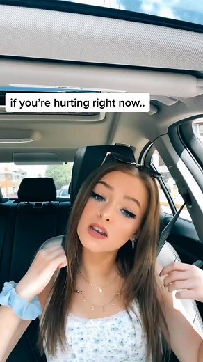 Zoe LaVerne (@zoelaverne)’s videos with