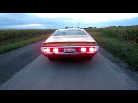 1973 Dodge Charger 440 magnum burnout