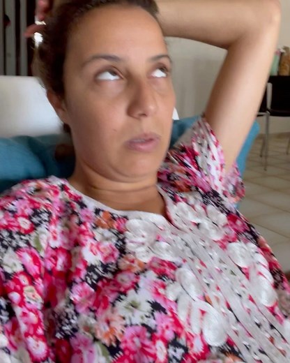 ‎Loubna Jaouhari |لبنى الجوهري🧿‎ on Instagram: "Mahjouba Chi dwa dl7erga 😂 #loubna #loubnajaouhari"