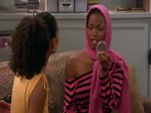 Girlfriends - Toni Childs ( Jill Marie Jones ) gets botox #Girlfriends #TraceeEllisRoss #JoanClayton #JillMarieJones #ToniChilds #GoldenBrooks #MayaWilkes #PersiaWhite #LynnSearcy #ReggiesHayes #WilliamDent #KeeshaSharp #MonicaDent | Girlfriends TV show