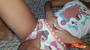 Wenn du mir nicht deinen Arsch gibst, erzähle ich deiner Mutter von dem Piercing, das du dir auf der Brust stechen ließ – Teenager