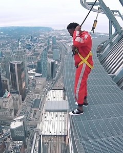 CN Tower Edge walk this weekend anyone? #streetsoftoronto | Streets Of Toronto