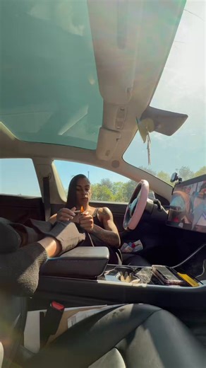 I just be in my own world just smoking having fun in my car🙂‍↔️💕 WAIT TILL THE END 🙈💦 hope yall enjoy Pt.2 😈#dmvfreaks #pgfreaks #dcfreaks #bmorefreaks