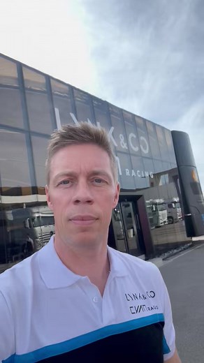 Cyan Racing on Reels