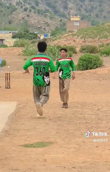 DCL 22 Quarter Finals: Arsalans Bowling Highlights