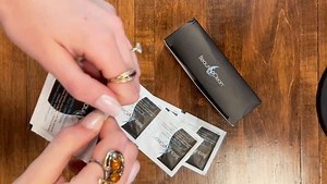 @beautysoclean_ Cosmetic Sanitizer Wipes are ON SALE on our website! These wipes are made with a non-woven material and will not leave residue or lint on your cream based products. They also completely remove bacteria and viruses in 15 seconds. A must have for your makeup kit! #Beauty #Makeup #MakeupArtist #MUA #CleanMakeup #BeautyHygiene #Hygiene #ProMUA #ProTips #KeepItSanitized #BeautySoClean #BeautyTips #CleanBeauty #MakeupSale | TILT Professional Makeup | Facebook