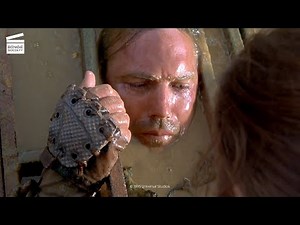 Waterworld : Atoll s'échappe (CLIP HD)