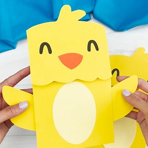 🐥 Chick Puppet Craft ✂️ Get the template on the blog | Simple Everyday Mom
