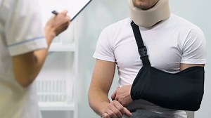 Upset Male Foam Cervical Collar Arm: стоковое видео (без лицензионных платежей), 1030160552 | Shutterstock