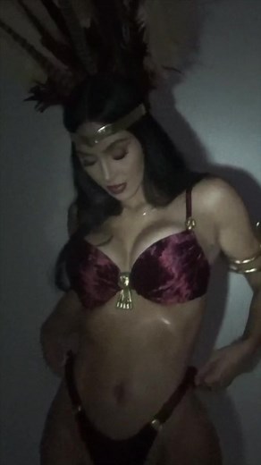 Salma Hayek From Dusk Till Dawn: Iconic Snake Dance Scene