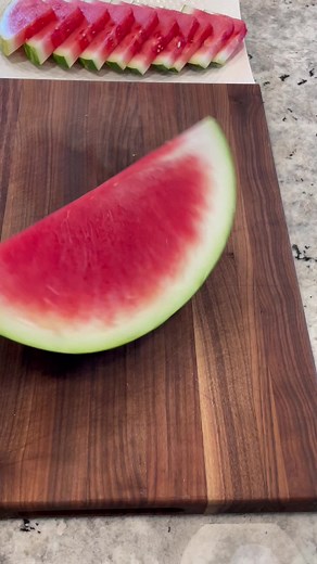 8.2K views · 219 reactions | Crunch, dilly, sweet! These watermelon rind pickles are the perfect addition to any charcuterie board or snacking tray. Get the full recipe breakdown at https://bit.ly/3zUhNRn. | Watermelon Board | Facebook