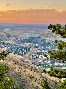 Quick trip to the Lookout Mountain in Golden, Colorado. #colorado #golden #lookoutmountain #rockymountains #sunset #visitcolorado #mountainview #roadtrip #travel | Dorota Biendarra