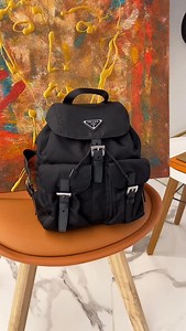 18 reactions | Prada Backpack small in Re-Nylon nero disponibile sul sito✔️ #prada | GARDE ROBE ITALY | Facebook