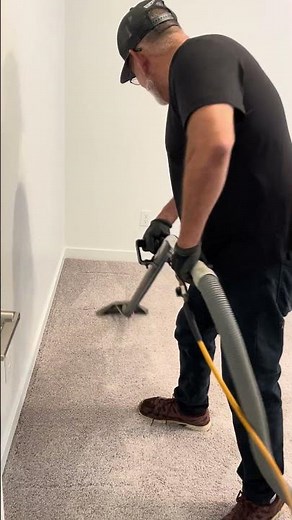 Upstairs Carpet Cleaning in Action – Fresno Floorcare