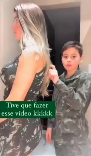 AGAIN LOOOOOVE IN THE DAAAARK #humor #meme