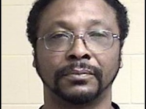 Broadrick Shrophsire shoots cousin Roderick Johnson to death, calls police