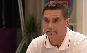 Ambrus Attila lehúzott 2 millió forintot a vécén – Nem fogod elhinni, hogy miért