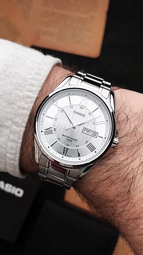 Reloj Casio Clásico con Estilo Elegante