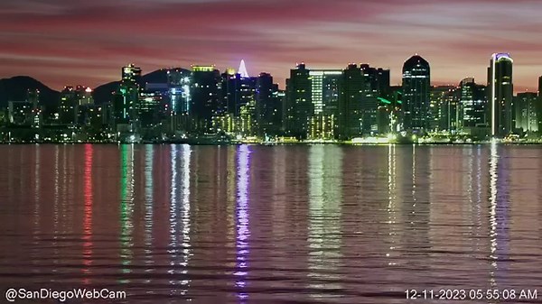 50 reactions · 3 comments | The current view from @tomhams suggests we are in for a spectacular sunrise. #LIVE: https://youtube.com/live/fFj4wnSTYtM #SanDiego #sunrise | San Diego Web Cam | Facebook