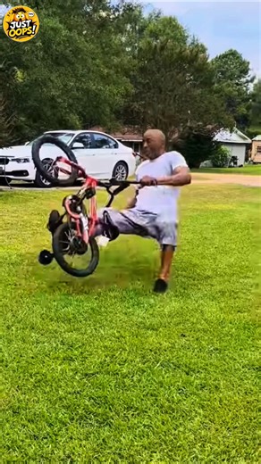 Hilarious Fails That Went Totally Wrong! 😂🤣 Wait for the Last One! #Shorts#FunnyVideos #FunnyMoments