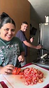 El mejor equipo en la cocina 🧑🏽‍🍳🤓🤣 #parati #video #momlife #cocina