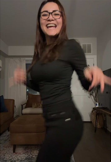 Alejandra Castaneda on TikTok