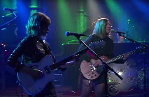 Watch Sleater-Kinney's Ass-Kicking Colbert Performance