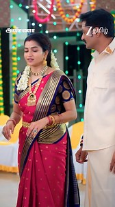 732K views · 22K reactions | யாரு முட்டாள்-nu End-la Theriyum Madam  அண்ணா | திங்கள் - வெள்ளி | இரவு 8.00 மணிக்கு. #Anna #Shanmugam #Bharani #Rathna #Veeralakshmi #Isakkiyammal #Chellakani #ZeeOnTheGoReel #ZeeTamil | Zee Tamil | Facebook